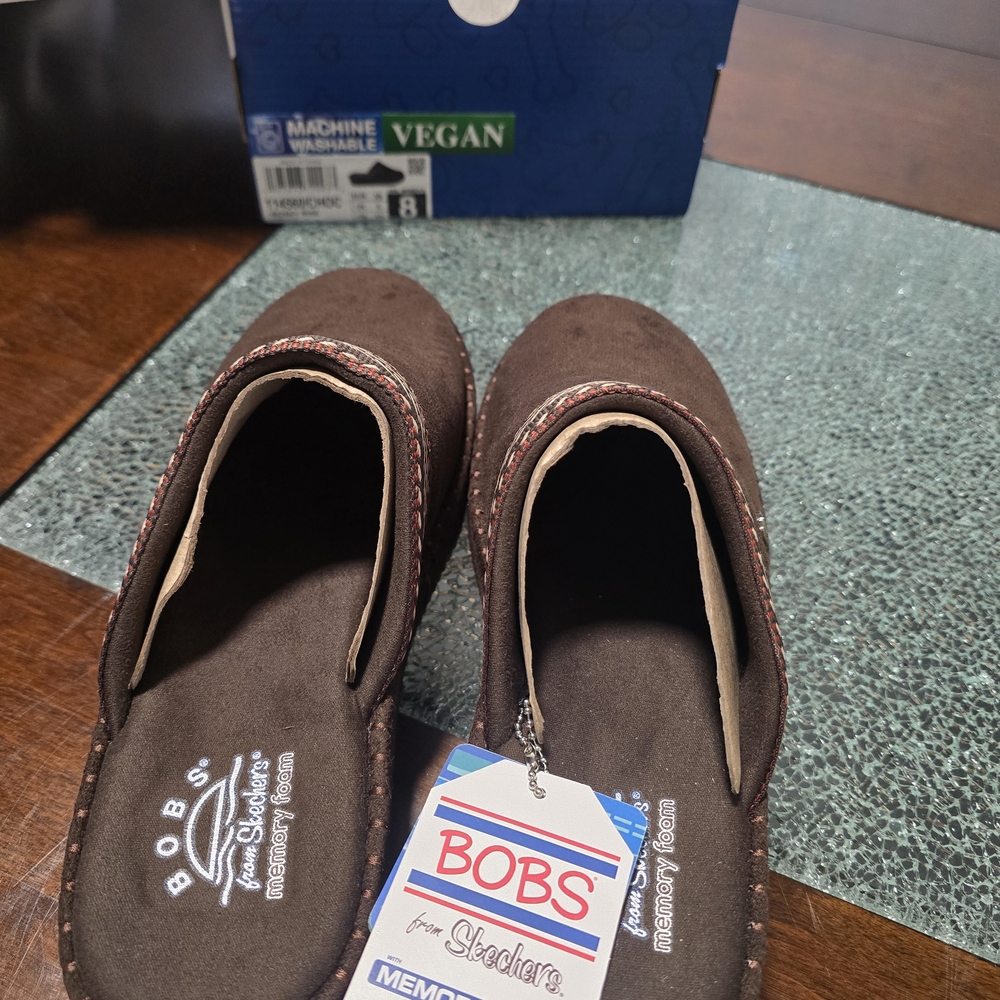 BOBS from Skechers Animal Print Box
